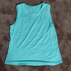 Workout Muscle Tank NWT L